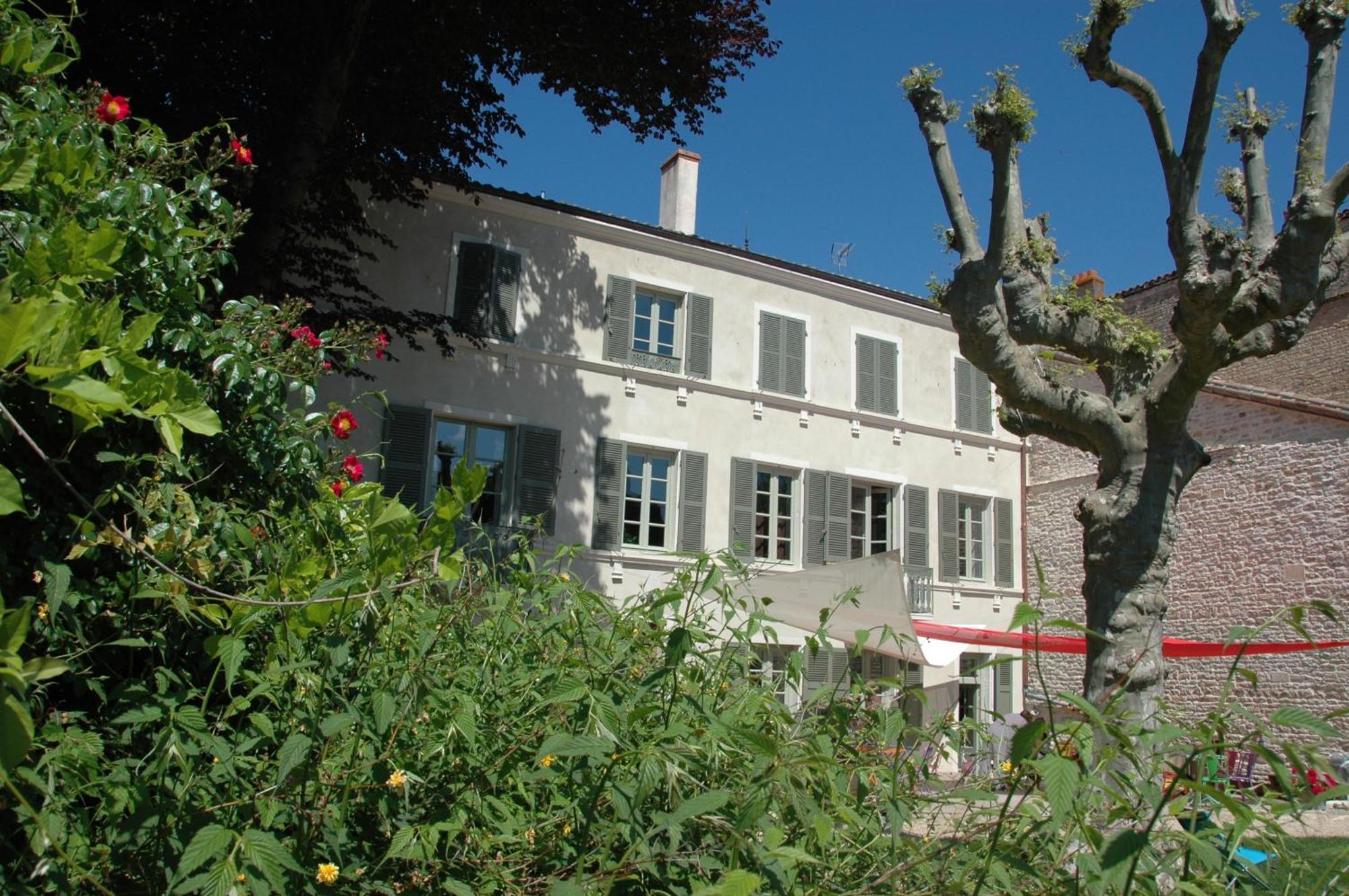 Le Clos De L'Abbaye Cluny Esterno foto